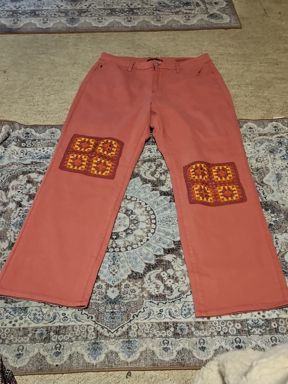 Women's Coral Wide-Leg Jeans with Crochet Knee Patches